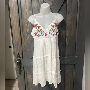 Miami dress small floral EMBROIDERED from Francesca's Summer BOHEMIAN SUNDRESS